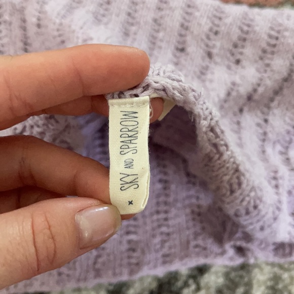 Lilac purple Sky and Sparrow sweater - Picture 2 of 3
